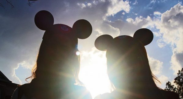Trabalho na Disney: conheça o programa de intercâmbio de férias