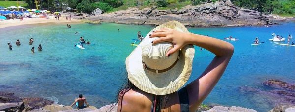 Tudo sobre a Praia da Ferradurinha em Búzios!