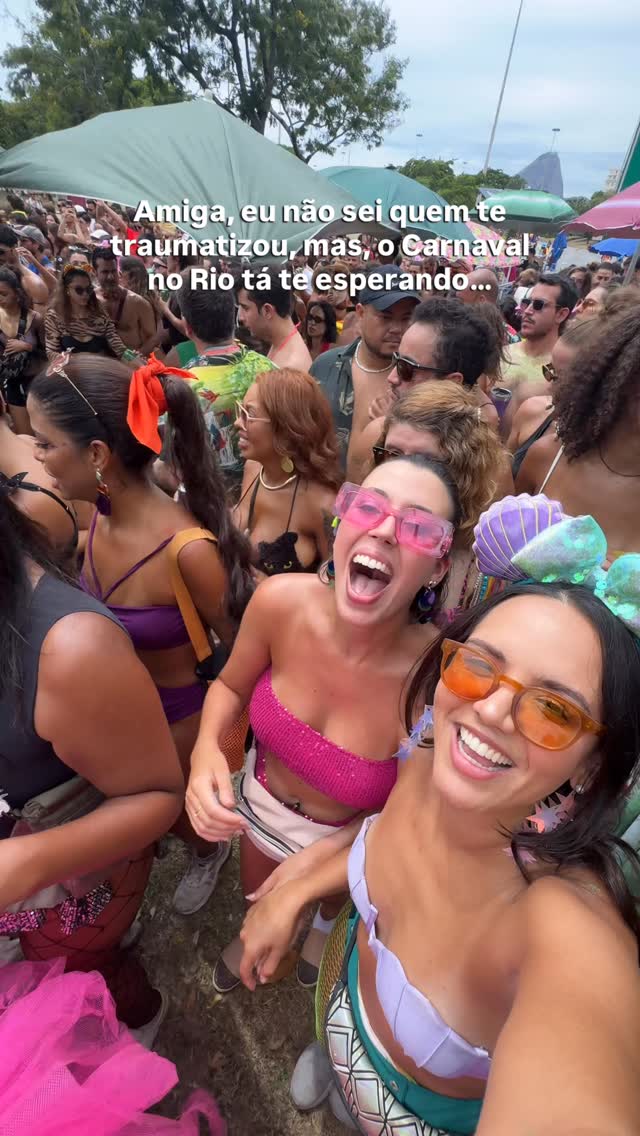 Mais alguém assim? 😆 O Carnaval aqui no Rio já começou heeeein…
