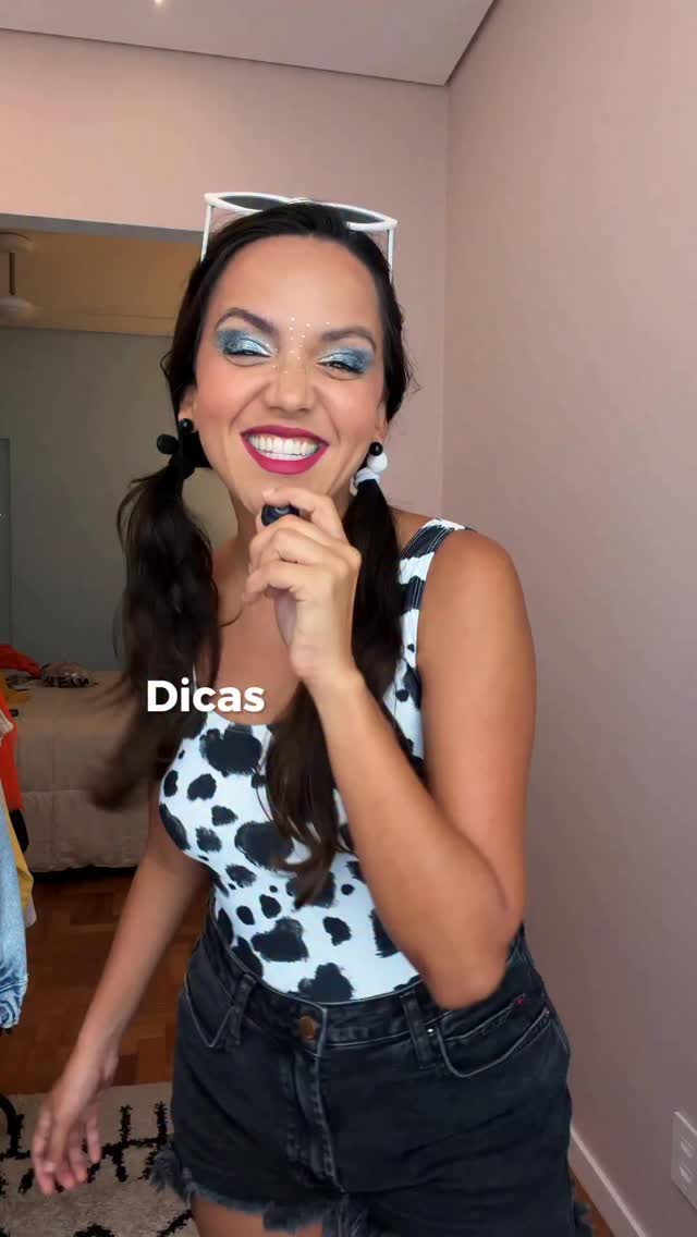 A regra é clara: use protetor solar SEM MODERAÇÃO 🪭☀️😎 O meu Neutrogena®️ Sun Fresh Body é meu companheiro oficial do Carnaval. Ele tem vitamina E, absorção rápida e protege a nossa pele 4x mais contra os efeitos do sol, cloro, sal e ressecamento! A @neutrogenabr faz tudo, né?

Inclusive, se você aí curtiu as AmanDICAS, já manda esse vídeo pra quem vai pro bloco com você!

#SquadNeutrogena @neutrogenabr | Publi